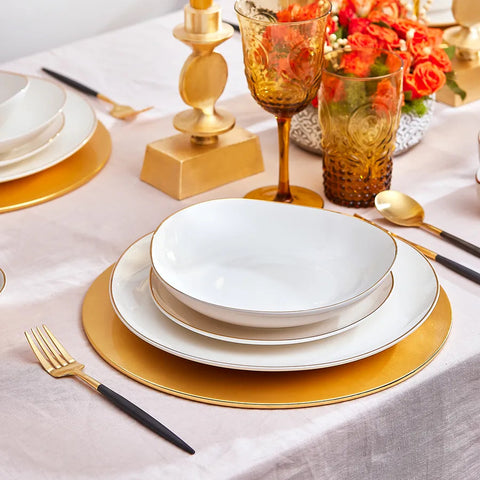 Karaca Middle Streamline 56-teiliges Geschirrset für 12 Personen